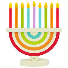 The Dreidel Company Hanukkah Children Wooden Chanukah Menorah with Removable Candles (Single)